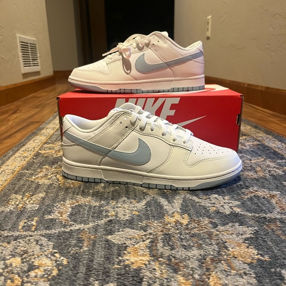 NWT Nike Dunk - Picture 1 of 4